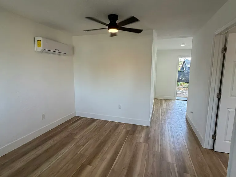 4126 E Burns Ave — Photo 6