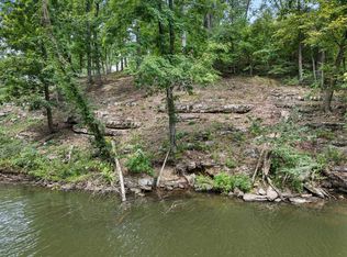 220 Ashmore Cir, Muscle Shoals, AL 35661