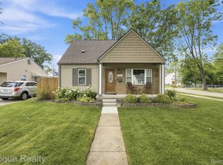 3402 Normandy Rd, Royal Oak, MI 48073