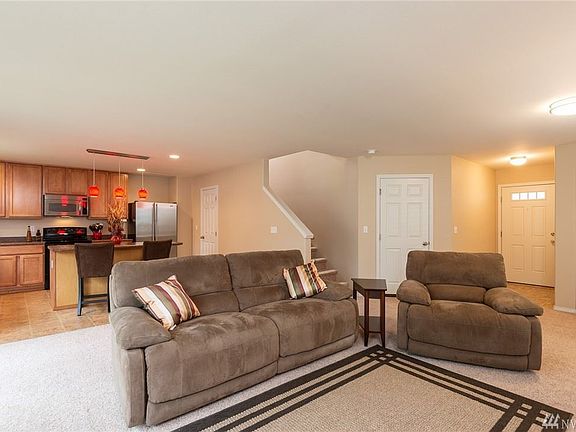 2nd image of 19714 100th St St E