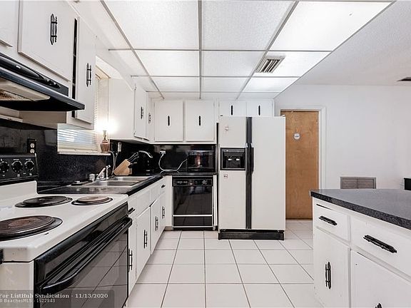 5th image of 1851 NW 170th St