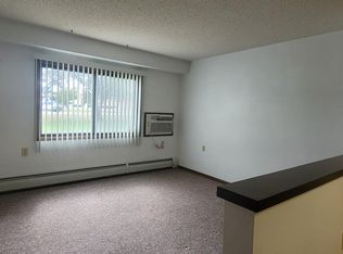 301 1st Ave E #C203, Cresco, IA 52136