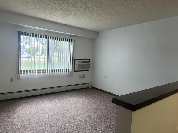 Heritage Haven Apartments, 301 1st Ave E #C203, Cresco, IA 52136