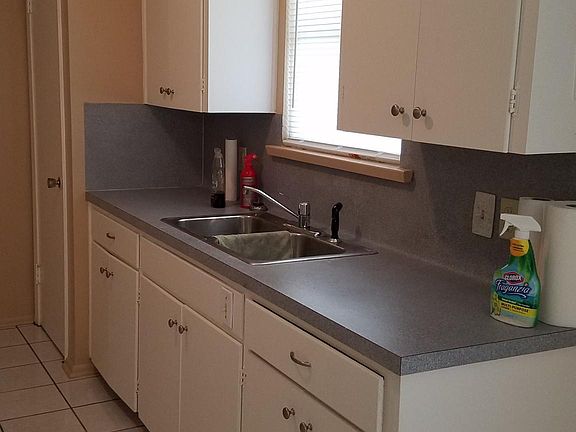 3rd image of 4902 Arlene Dr
