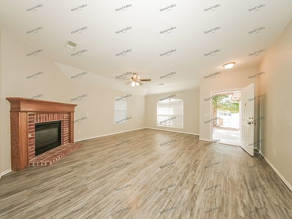 4th image of 3417 Shona Way