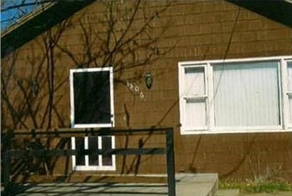 1st image of 3506 Woodend Ave