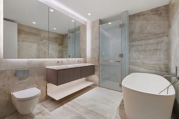 Bathroom, photo 2
