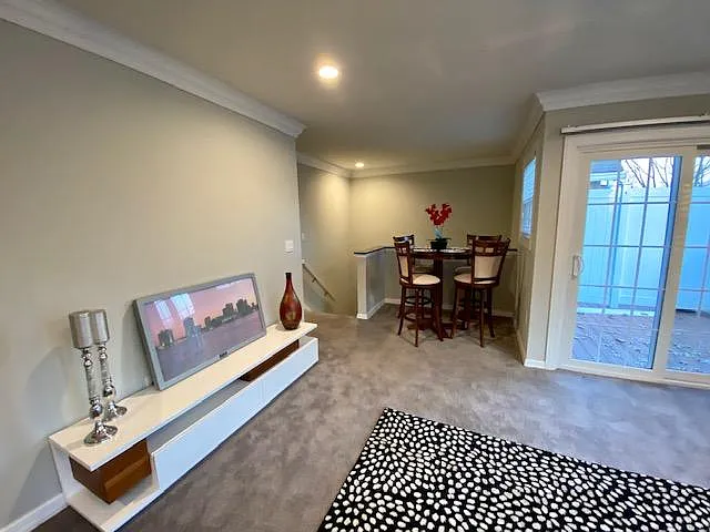 SUNRISE FLOOR PLAN