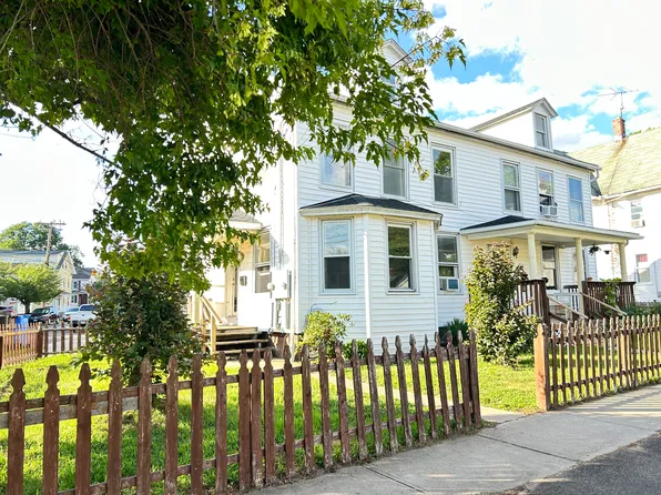 38 Warwick St #38, Middletown, CT 06457