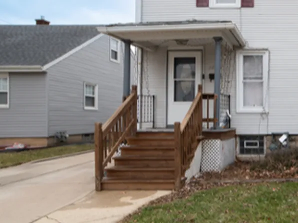 1003 Wilcox St, Joliet, IL 60435