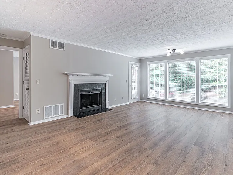 205 Gettysburg Pl — Photo 9