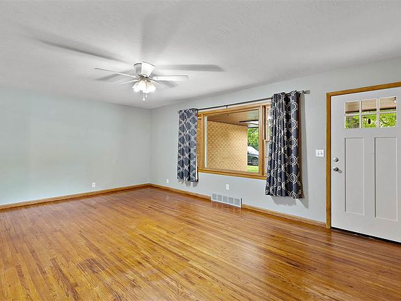 4th image of 20 James Way