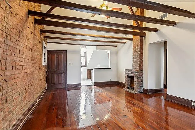 2 bed, 1.0 bath, 800 sqft, $1,550 — Photo 4