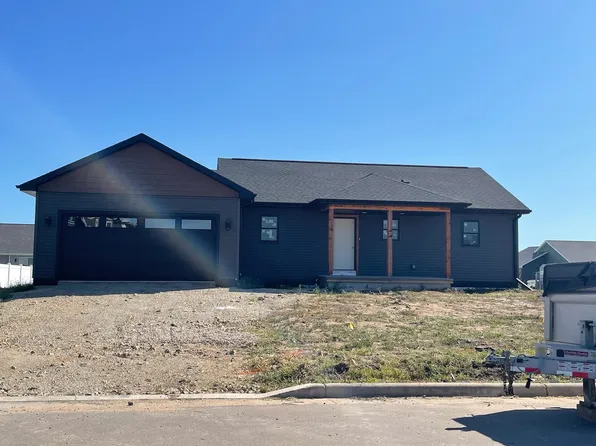 671 Porter Rd, Evansville, WI 53536