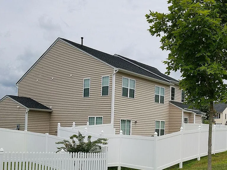 10207 Waxcomb Pl — Photo 18
