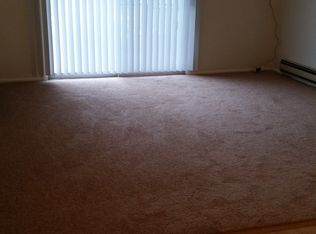 2621 W 61st Pl APT 30, Merrillville, IN 46410
