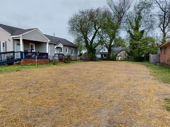 1025 Hampton Ave, Newport News, VA 23607
