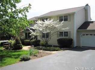 6133 Oakridge Rd, Auburn, NY 13021