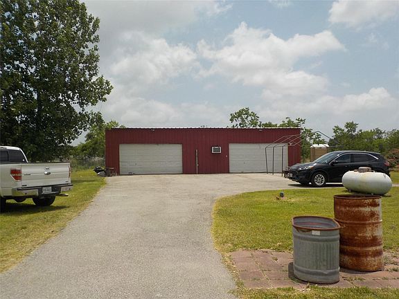 4th image of 1927 County Road 486