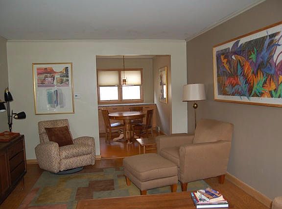 2nd image of 4859 N Santa Monica Blvd #4859