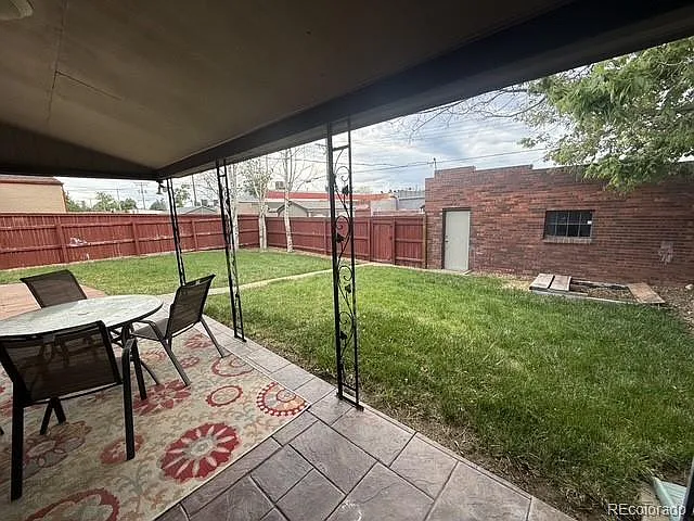 2865 Albion St — Photo 37