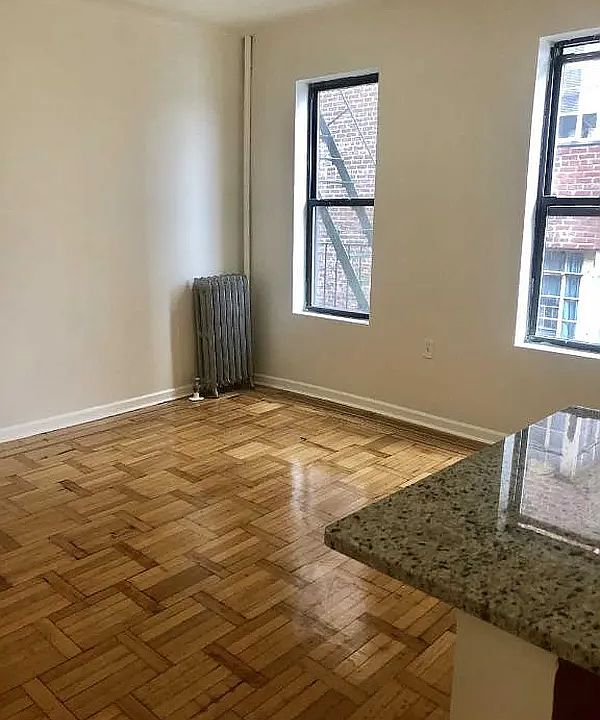 1st image of 623 W 207th St APT 46