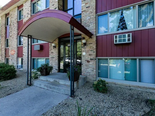 1296 Pleasant Ave APT 206, Saint Paul, MN 55102