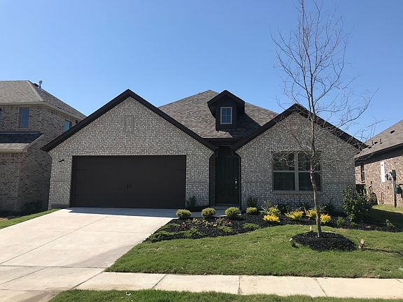 3rd image of 5929 Horsetail Dr