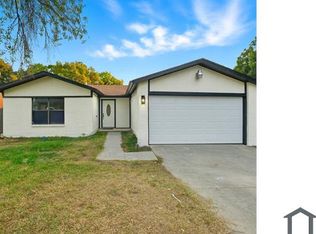 247 Riverdale Dr, San Antonio, TX 78228