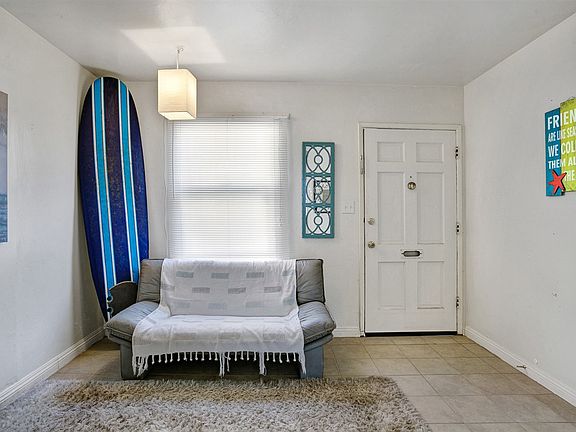 5th image of 1038-40 Missouri St