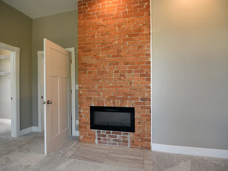 817 Considine Ave — Photo 26
