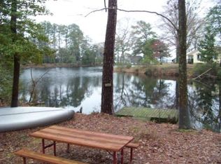 231 Berryville Rd, Deltaville, VA 23043