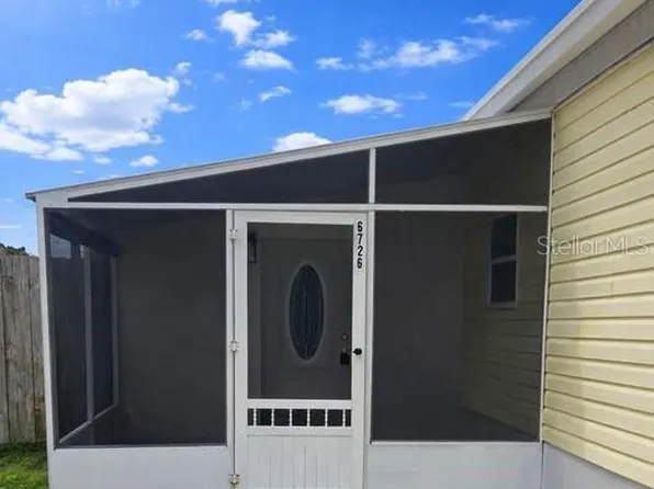 6726 Albatross Ln, Hudson, FL 34667