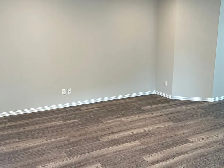 212 Wayside Ct — Photo 9