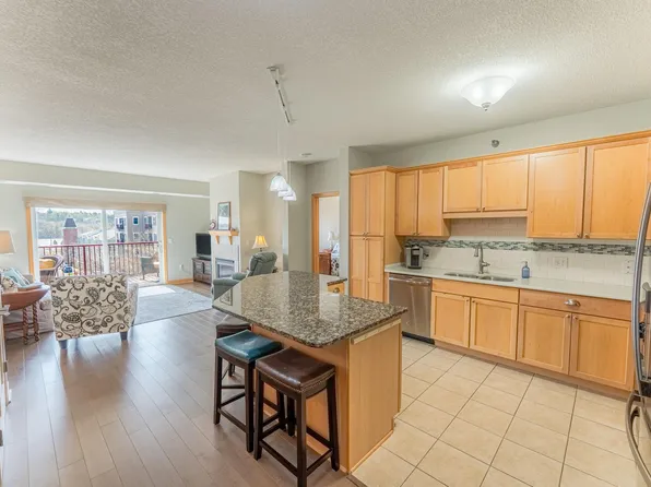 630 Main St N APT 308, Stillwater, MN 55082