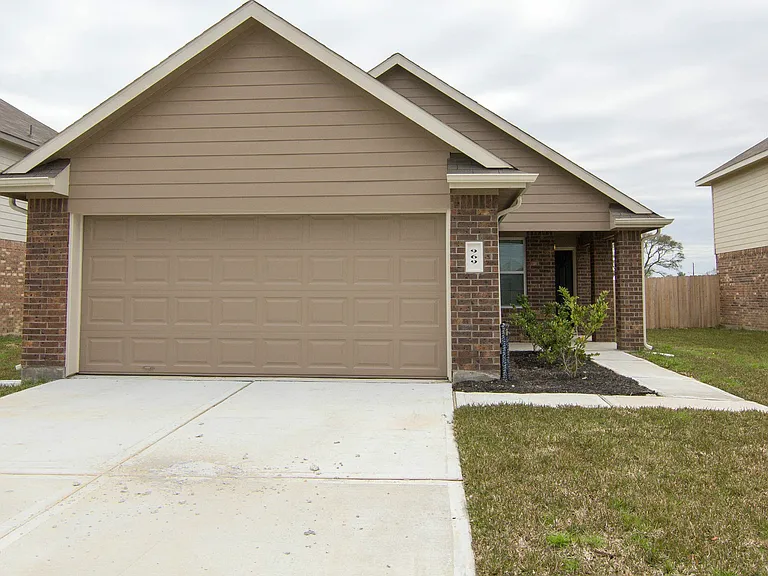 969 Misty Run Ct — Photo 3