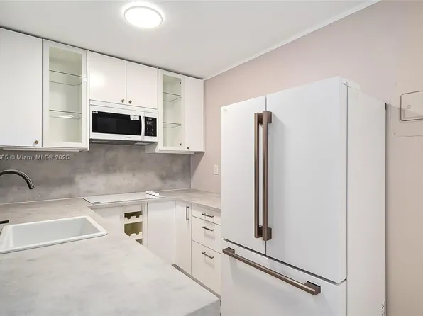 1824 Monroe St APT 7, Hollywood, FL 33020