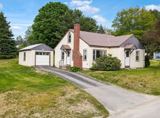 10 Smith St, Auburn, ME 04210