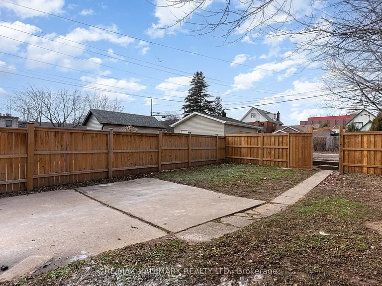 291 Emerald St N #2 — Photo 21