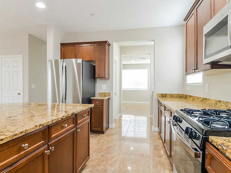 1109 Buckhorn Cove St — Photo 10