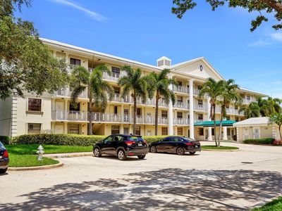 6061 Balboa Circle #402, Boca Raton, FL, 33433