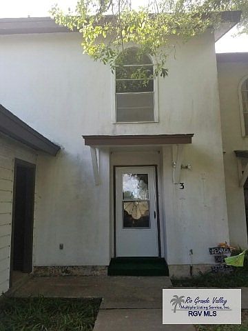 1st image of 700 Continental Dr APT 3