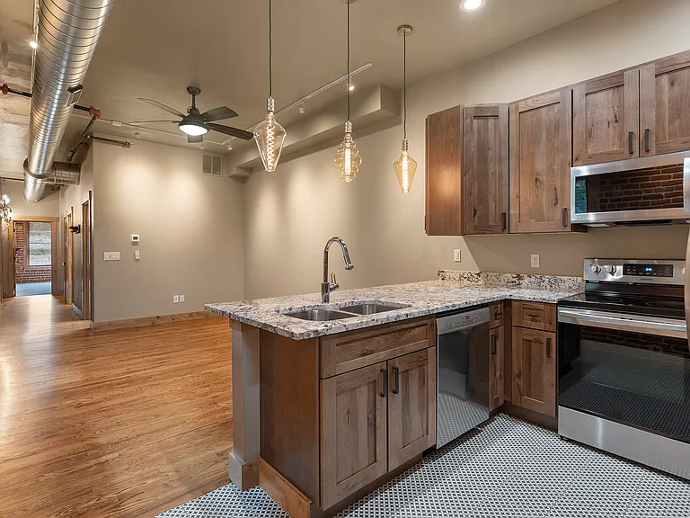 1128 N Grant St #200 — Photo 9