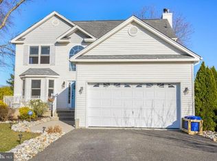 201 Ramtown Greenville Rd, Howell, NJ 07731