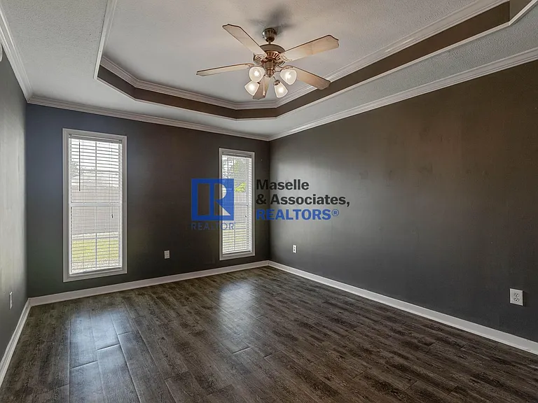 624 Post Oak Pl — Photo 18