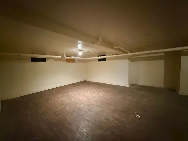 1424 F St — Photo 30