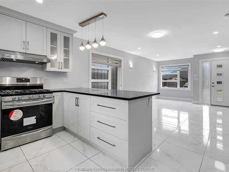 59 Churchill Park Rd — Photo 14