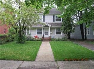3465 Milverton Rd, Shaker Heights, OH 44120