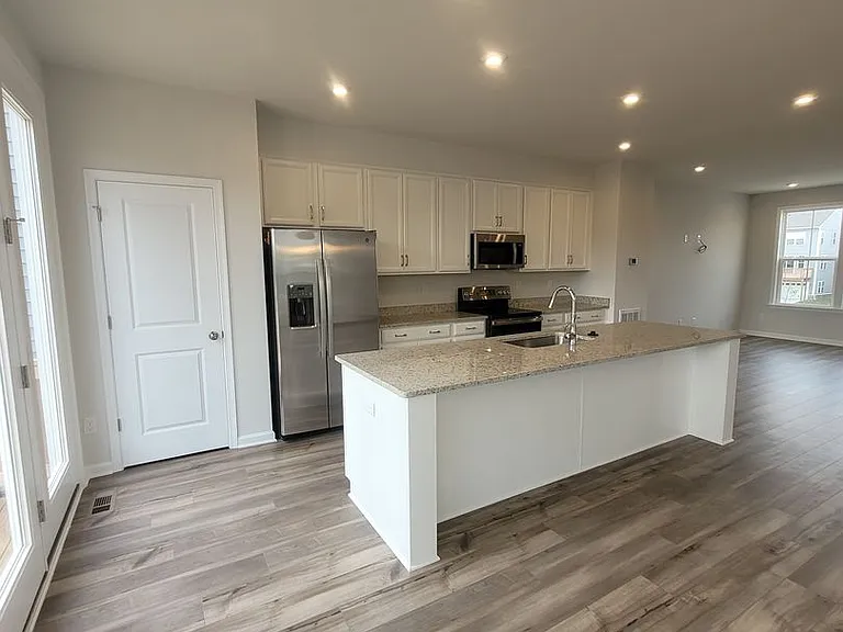 220 Bulkhead Pl — Photo 11