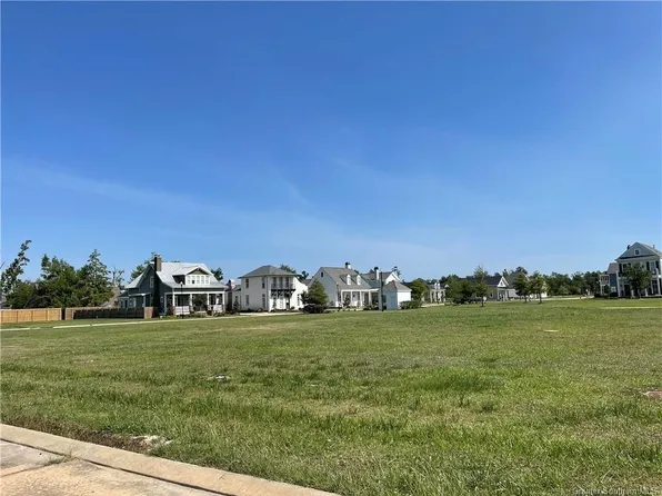 1222 Saint Bridget Ln, Lake Charles, LA 70601